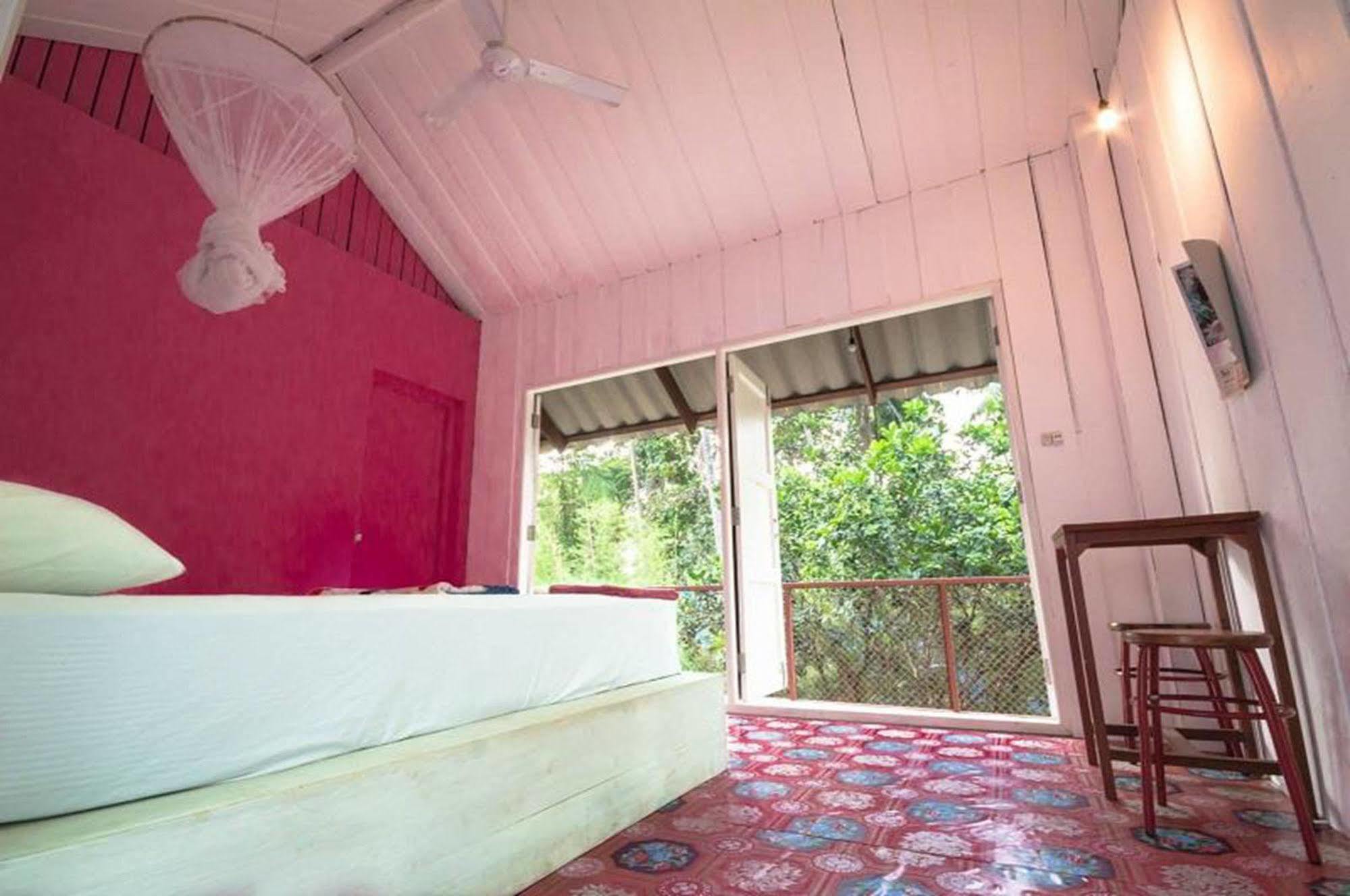 Oyo 75340 Klkl Hostel Koh Chang Zewnętrze zdjęcie